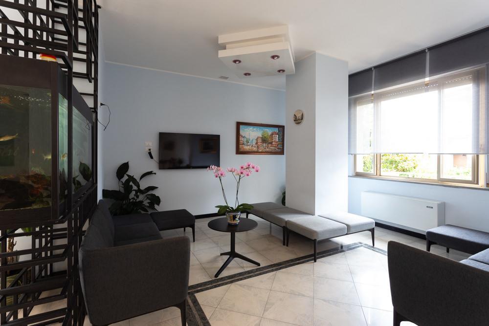 Hotel Abruzzo Pineto Kültér fotó
